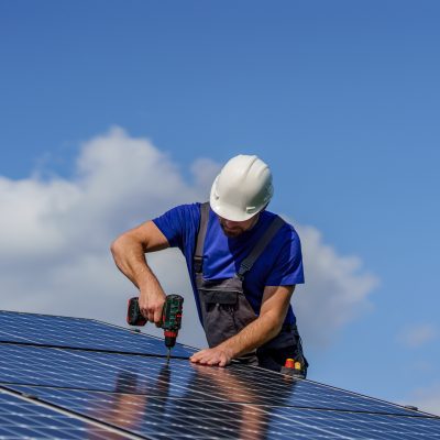 do Solar panel need maintenance checklist showing cleaning, visual inspection, inverter check, wiring inspection, and structural check.