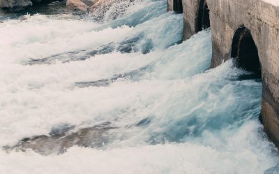 Hydroelectric dam producing clean electricity using water power.