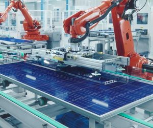 Diagram explaining what solar panels are made of including photovoltaic silicon cells and protective glass